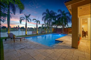 Miami Homes for Sale in Doral Homes | Home For Sale | Luxurious with no back neighbors! Doral Miami