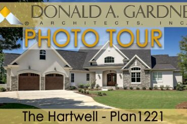 Ranch house plan with a sprawling one-story floor plan | The Hartwell
