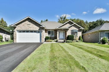 8 Mill Pond Crt, Brighton - Open House Video Tour