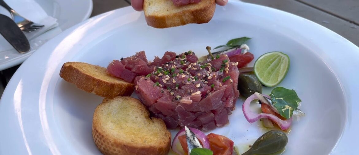 French Restaurant by the sea French Restaurant by the sea