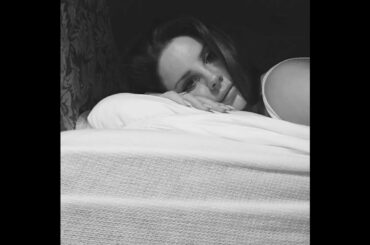 Lana Del Rey - French Restaurant