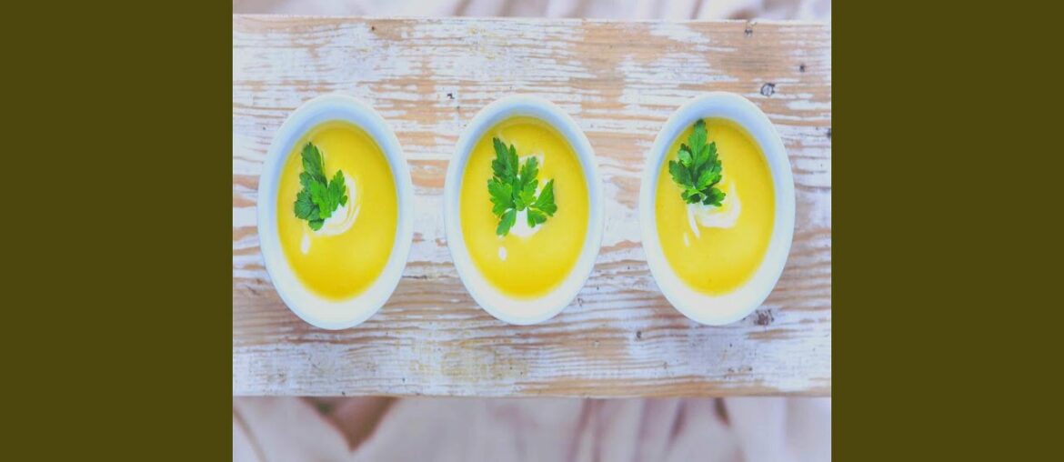 Cheerful Moods for Dining Out