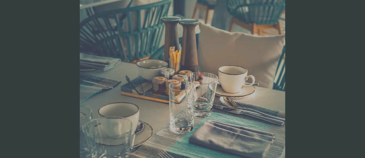 Stellar Moods for Dining Out