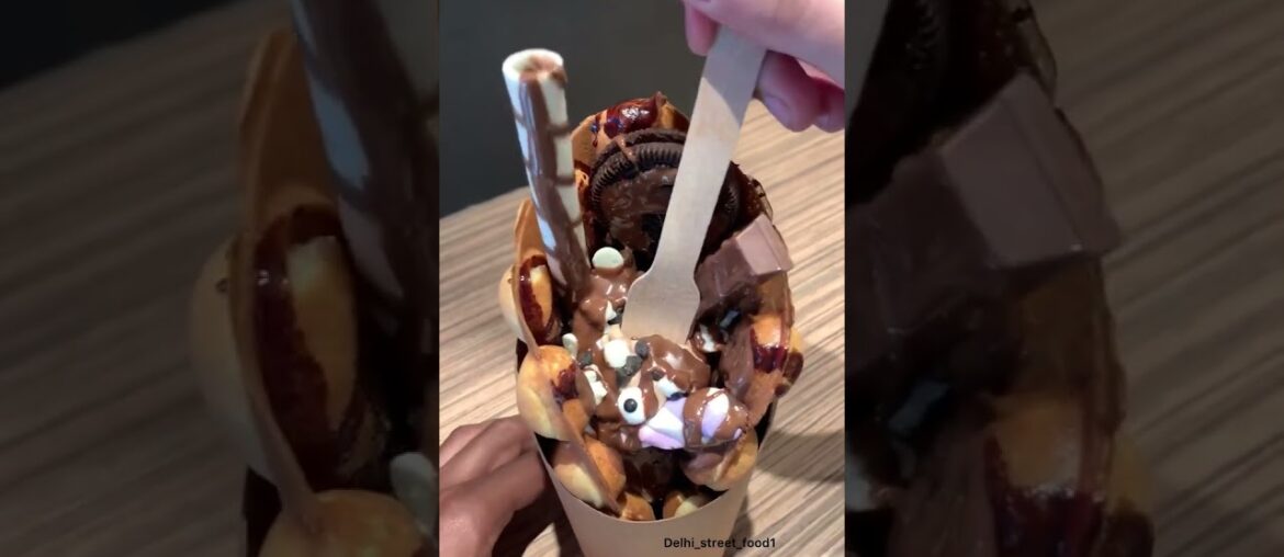 Bubble waffle   Chocolate waffle   Delhi Street Food  #shortvideo