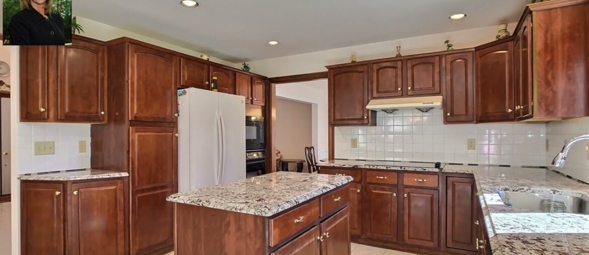 19 Golden Pheasant, Amherst, NY 14068 – MLS #B1366756 19 Golden Pheasant, Amherst, NY 14068 - MLS #B1366756