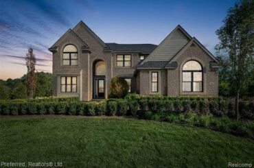 Residential for sale in Novi, MI - 47663 Wales Court