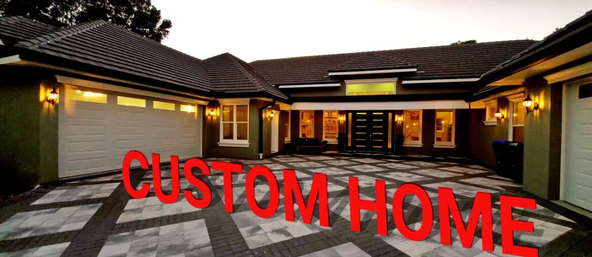 LUXURIOUS CUSTOM BUILT FLORIDA HOME!! $1,200,000