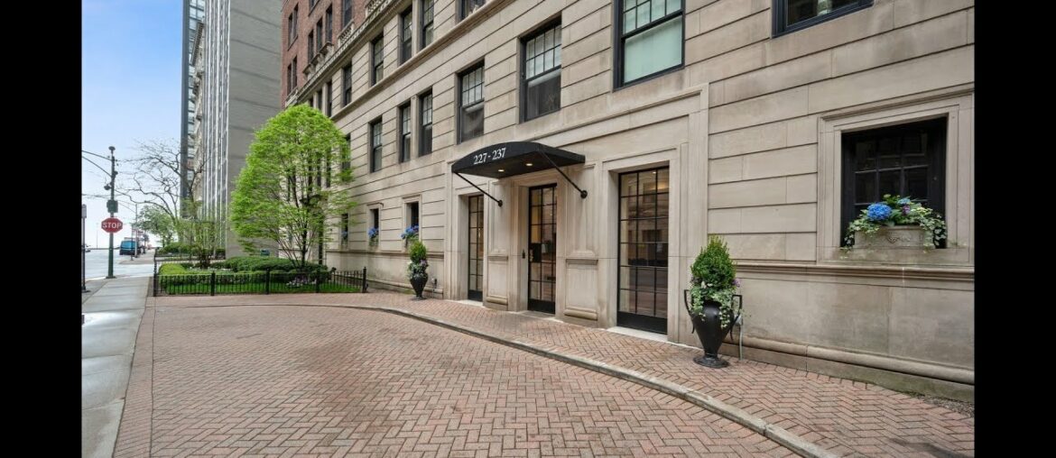 Tour video of listing at 227 E Delaware Place # 12D, Chicago, IL 60611 - Residential for sale