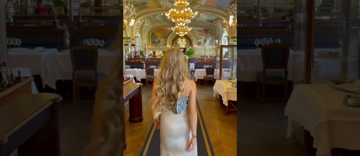 Starting the week at Paris’ most beautiful restaurant