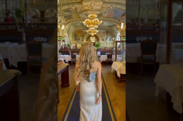 Starting the week at Paris’ most beautiful restaurant