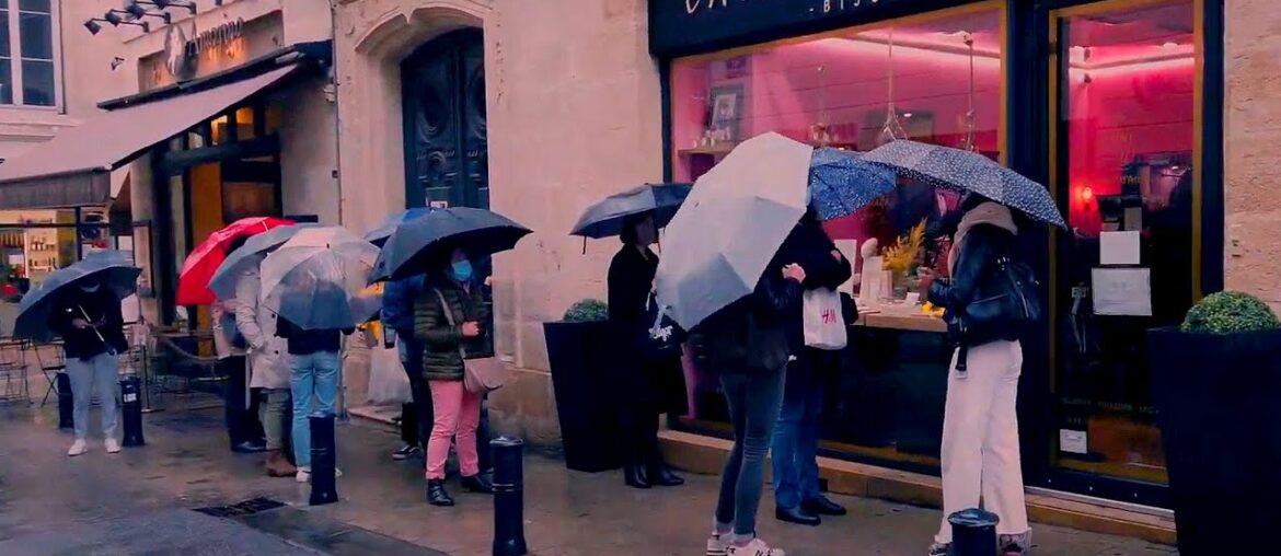 Walking in the September Rain [Dark screen] Walk Bordeaux 4k France| ASMR Rain sounds for sleeping