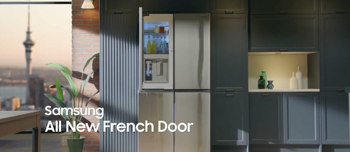 Introducing the Beverage Showcase French Door Fridge | Samsung New Zealand