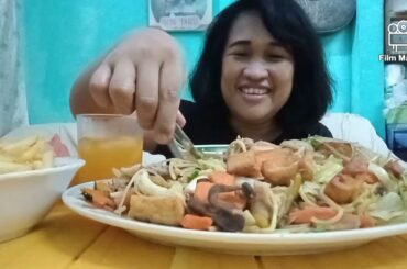 MUKBANG SOTANGHON GUISADO WITH PANCIT CANTON RECIPE WITH FRENCH FRIES