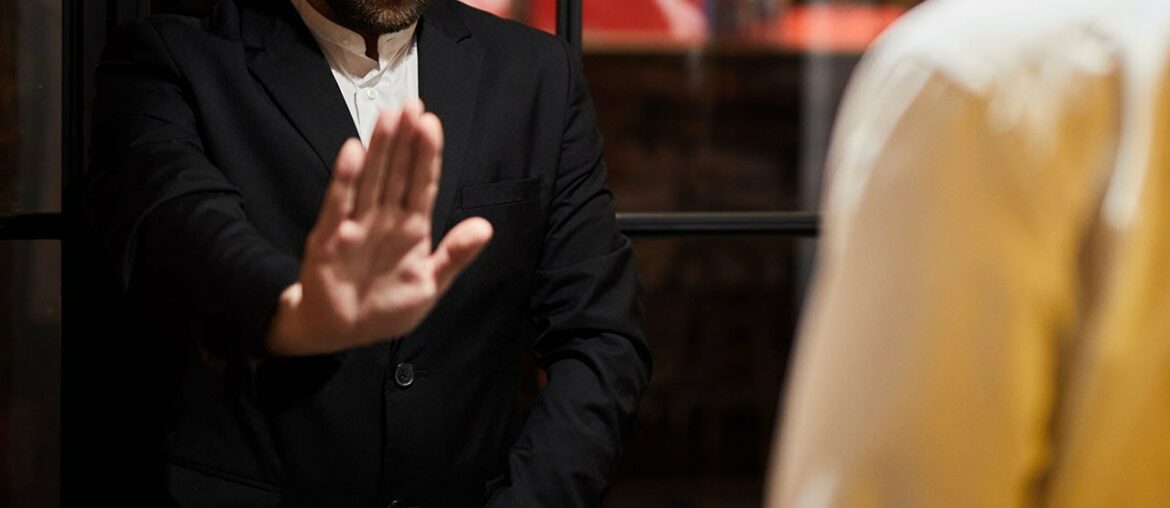 Restaurant bans all minors after string of bad incidents involving drugs Restaurant bans all minors after string of bad incidents involving drugs