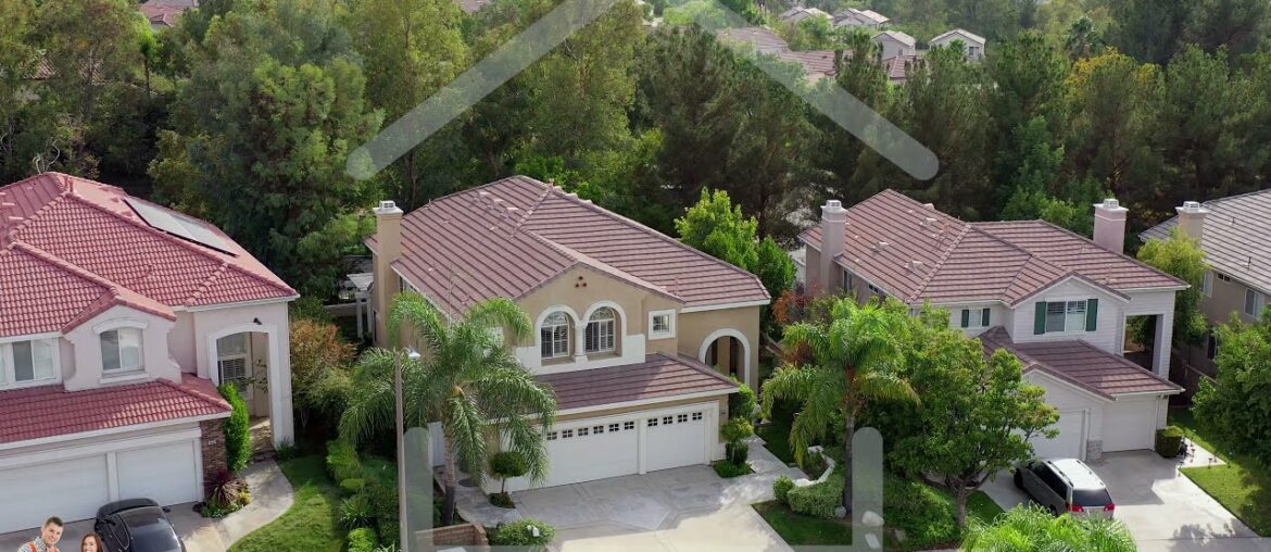 5+4 Full Baths + Loft on a Cul-De-Sac w/a 3 Car Garage, Bed & Bath Downstairs, & Remodeled Kitchen!