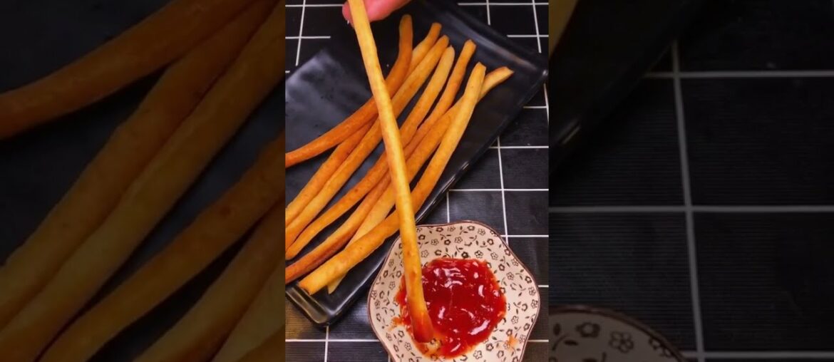 French fries with egg#food #delicious #cooking #child #foryou #egg #howtocook #patato#flour #fastfoo