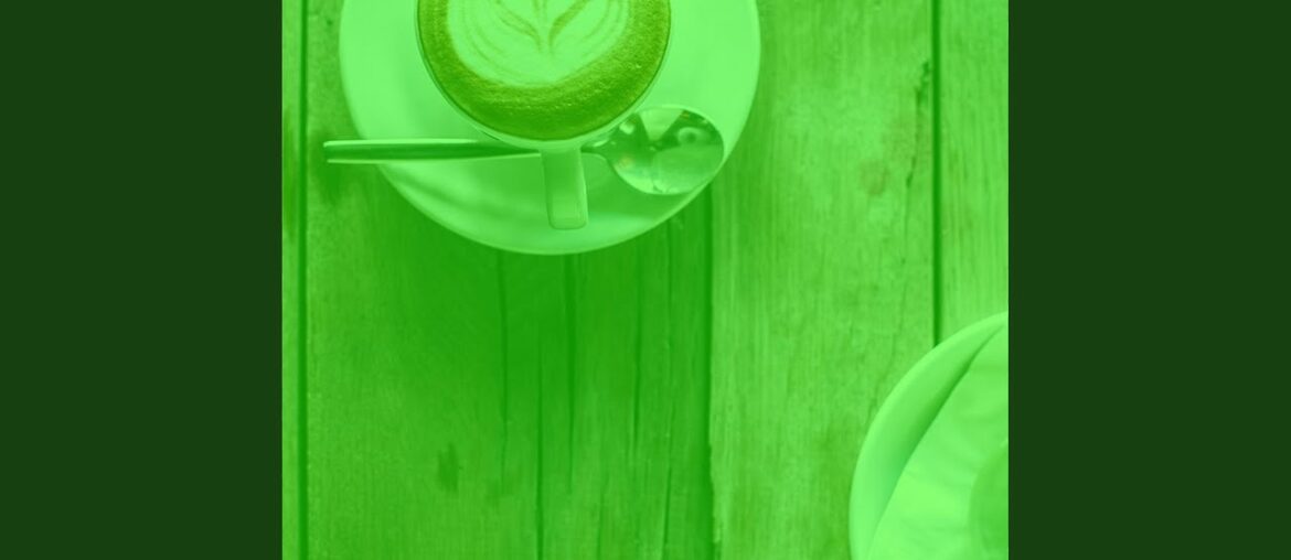 Sunny Backdrops for Indoor Dining