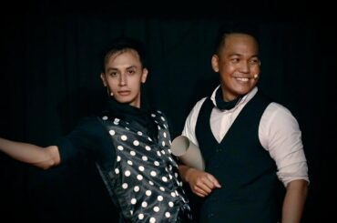 WHEN MAGICIANS DRINK