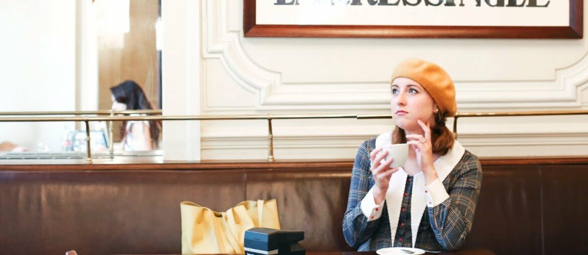 How to Live a French Lifestyle Anywhere You Live - french girl habits & slow living in France