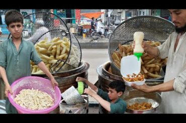 9 Year Old Kid Selling FRENCH FRIES | Hardworking Afghani Boy | Street Food Afghani Fries Recipe