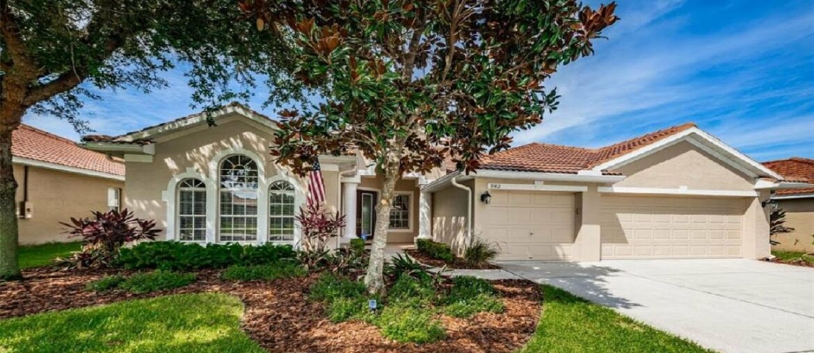 11412 BIDDEFORD PLACE, NEW PORT RICHEY, FL Presented by Keith Mathias. 11412 BIDDEFORD PLACE, NEW PORT RICHEY, FL Presented by Keith Mathias.