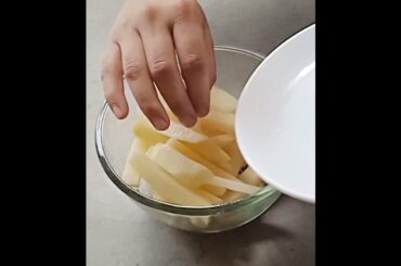 homemade crispy perfect french fries recipe by kitchenideas #frenchfries #kitchenideas #short