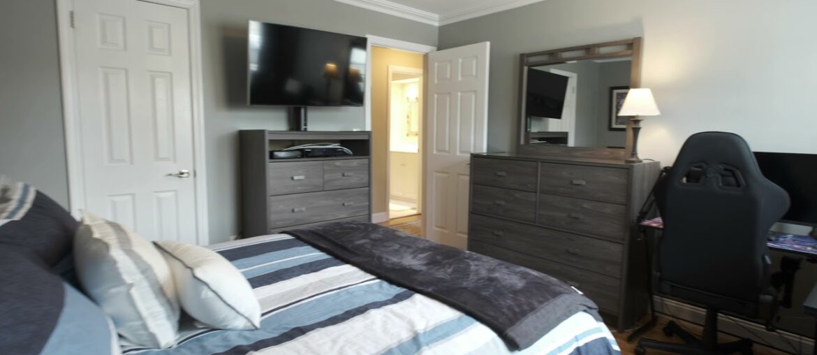 23 Coppola Ct, Clifton, NJ