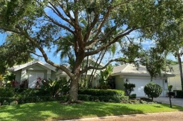 Residential at 105 Pembroke Drive, Palm Beach Gardens, FL 33418 - For sale