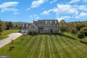 5 Pine Run Drive Dillsburg, PA 17019 - Luxury home for sale