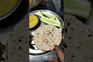 Indian food Kari roti with french beans sabzi