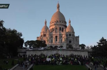 LIVE: Yellow vests gather for new round of anti-govt protests in Paris