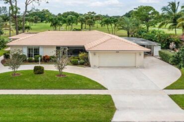 3139 Medinah Circle W, Lake Worth, FL Presented by Brett Colby Group.