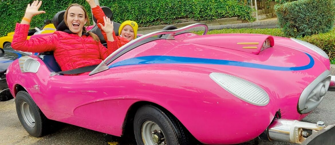 Vlad and Niki vacation in Paris go to Disneyland