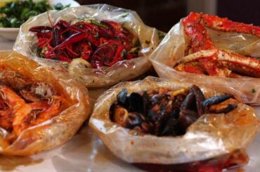 Shaking Crab - Newton, MA (Phantom Gourmet)