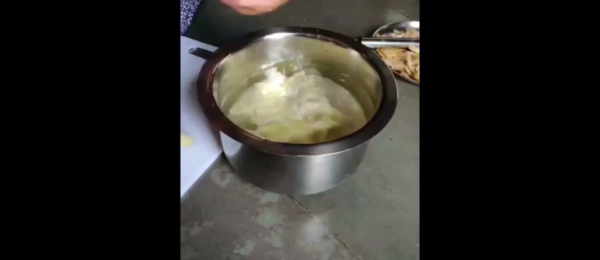 Homemade delicious crunchy French fries //French fries // Homemade food //