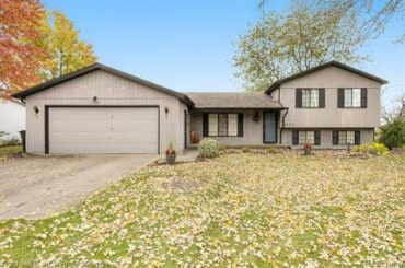 New Residential listing for sale found at 6377 LAKE Road, Vienna Twp, MI 48420