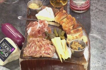 How to build your charcuterie board... and pair your wine, of course