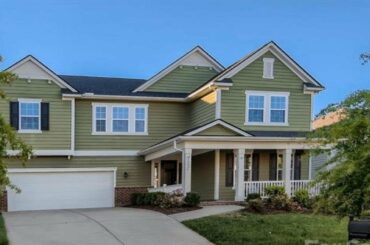 12426 Es Draper Drive, Huntersville, NC Presented by DiGioia Realty.