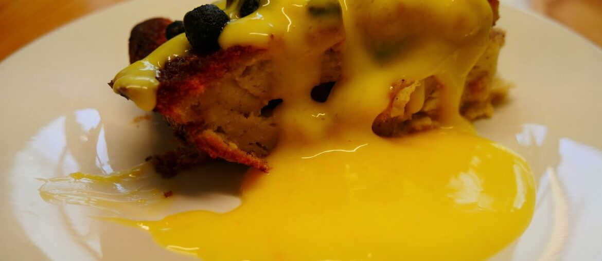 A Very Tradional Bread And Butter Pudding with Custard A Very Tradional Bread And Butter Pudding with Custard