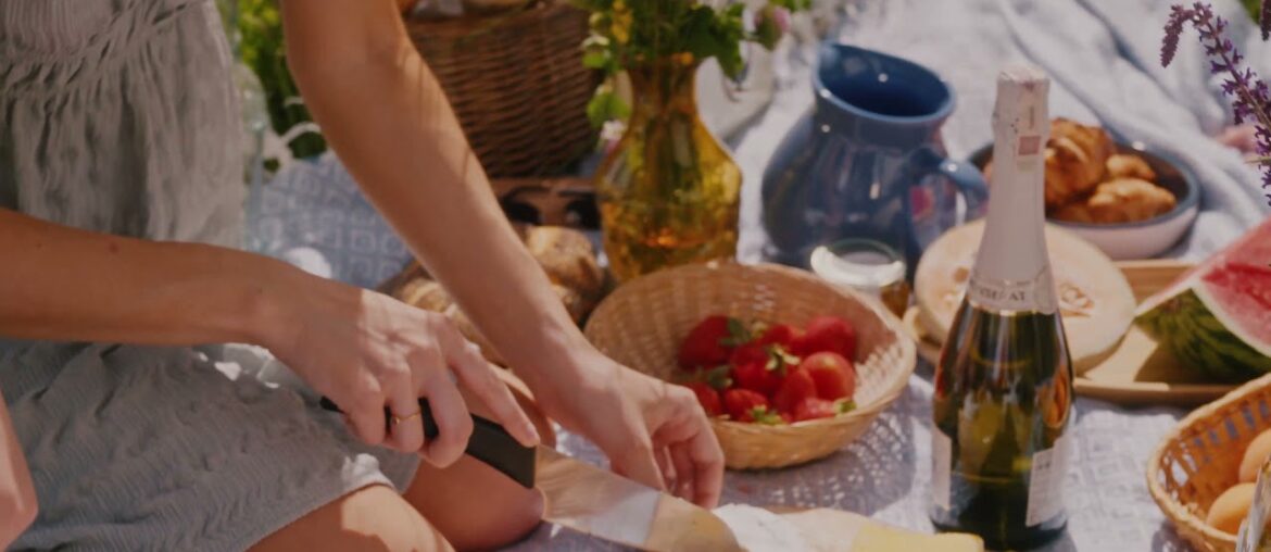 [Relaxing] picnic in Paris