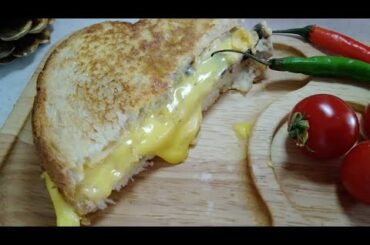 French Toast Omelette Sandwich . Egg Sandwich .Egg Toast Recipe.Mushroom and egg sadwich.LAZY RECIPE