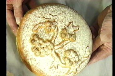 The Frugal Gourmet - French & Italian Breads P2 - S01 E18