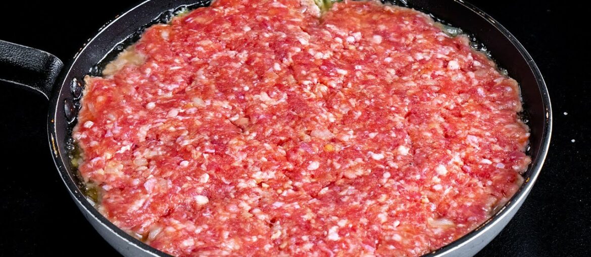 A real TART recipe! Royal DINNER in the pan – with MEAT and POTATOES A real TART recipe! Royal DINNER in the pan - with MEAT and POTATOES