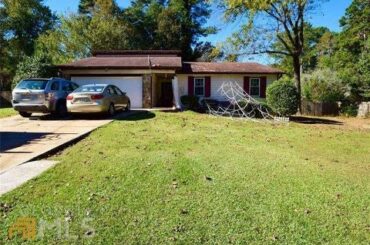 684 Village Creek Drive SW, Lilburn, GA 30047 - Residential for sale