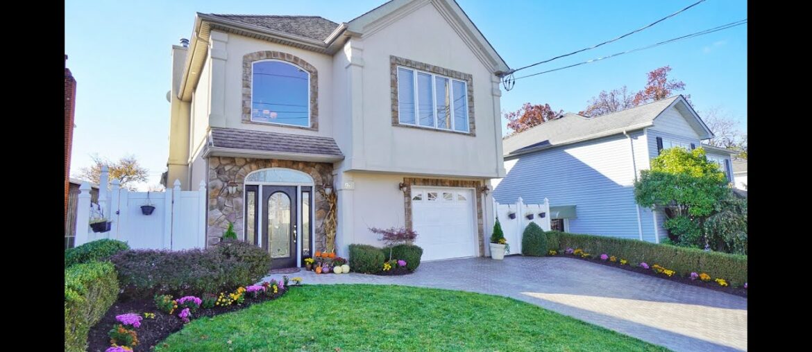 AWESOME RICHMONDTOWN SIDE HALL COLONIAL FOR SALE OR TRADE!* AWESOME RICHMONDTOWN SIDE HALL COLONIAL FOR SALE OR TRADE!*