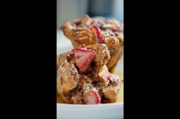 #Shorts Strawberry Cheesecake Muffins | Fruit Cheesecake French Toast Muffins|Quick Breakfast Recipe