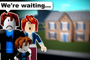 Can You Build A BLOXBURG FAMILY HOUSE in 15 Minutes?!