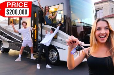 LAST TO LEAVE $200,000 RV KEEPS IT!!