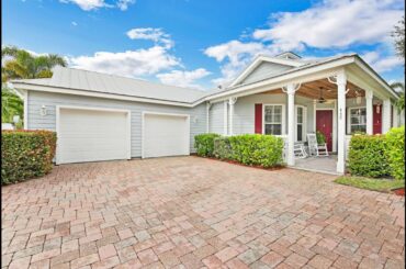 Residential for sale in Port Saint Lucie, FL - 448 NE Leaping Frog Way