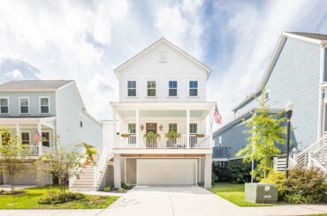 3036 Evening Tide Drive - Hanahan, South Carolina | Listed by The Cassina Group